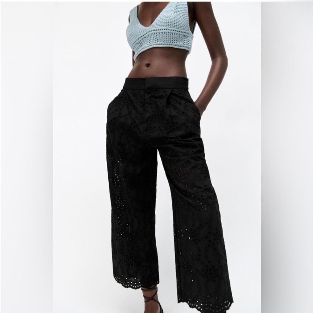 NWT Zara Black Openwork Eyelet Embroidery Cropped Trousers